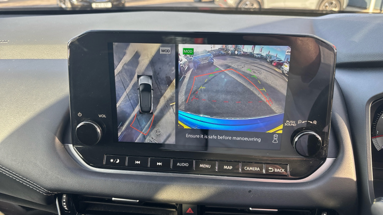 Nissan Qashqai 1.3 DiG-T MH 158 Premiere Edition 5dr Xtronic Petrol Hatchback